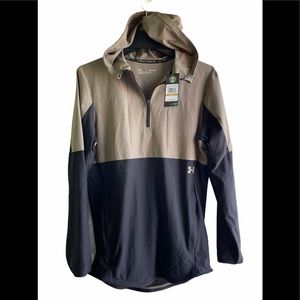 Under Armour quarter zip men’s size small